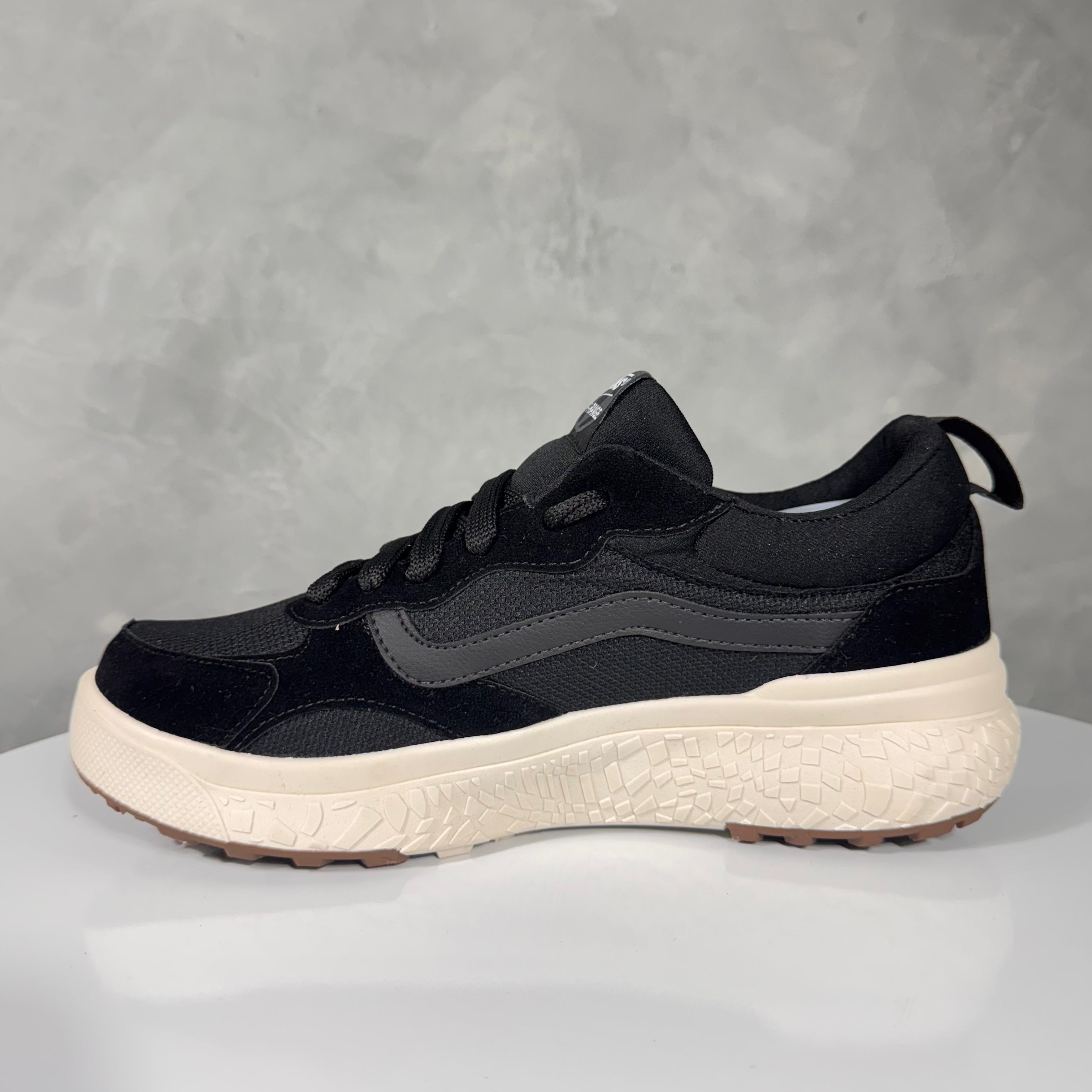 Tênis Unissex Ultrarange Neo Premium