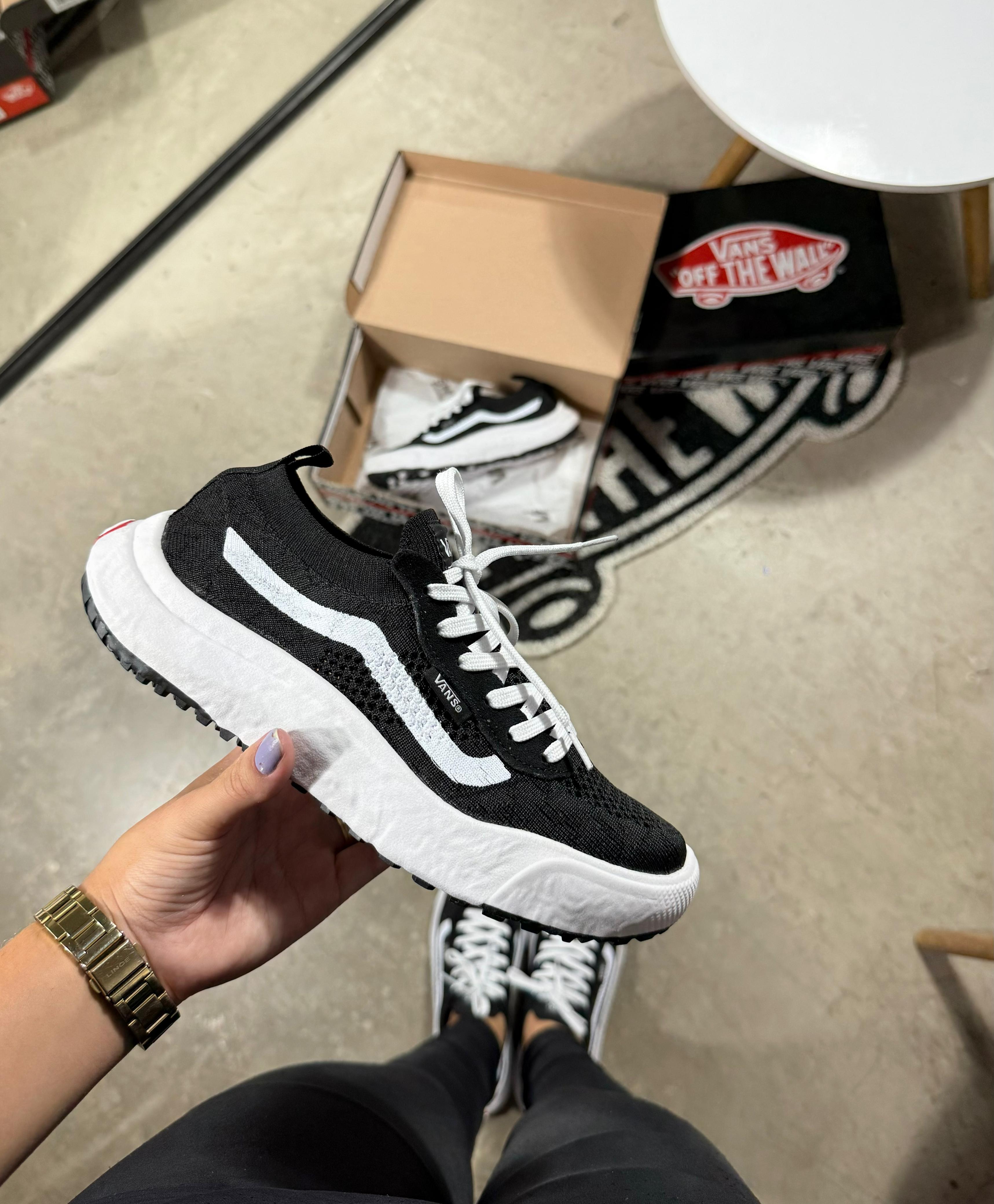Tênis Unissex Ultrarange VR3 Premium