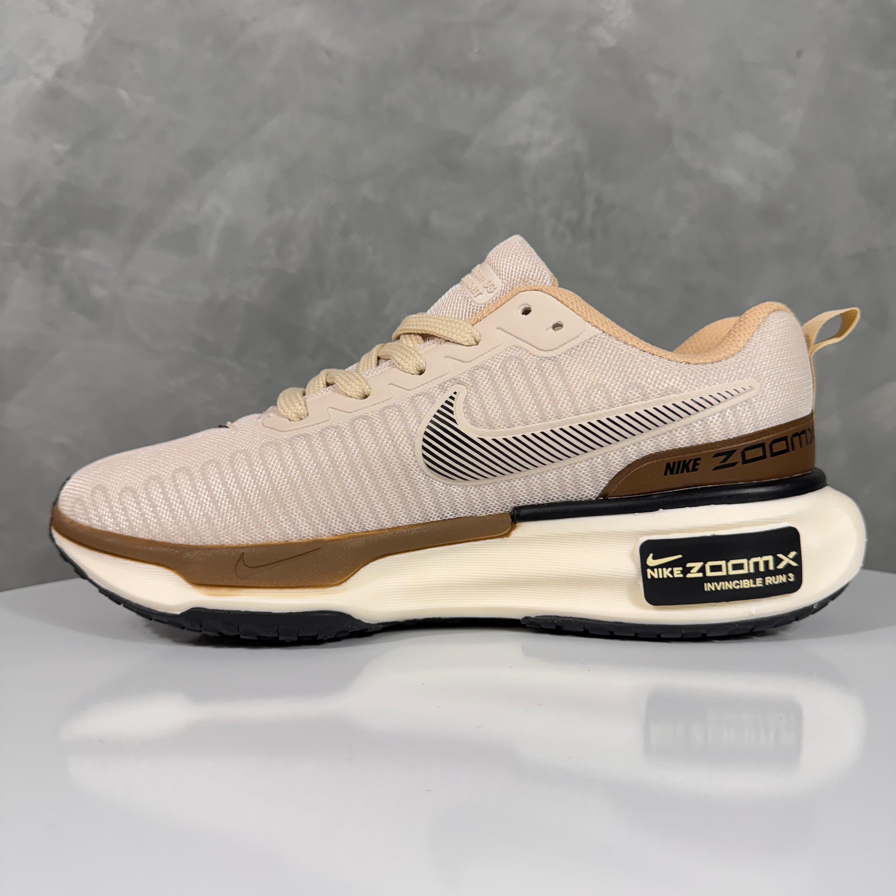 Tênis Unissex Zoomx 04 Premium