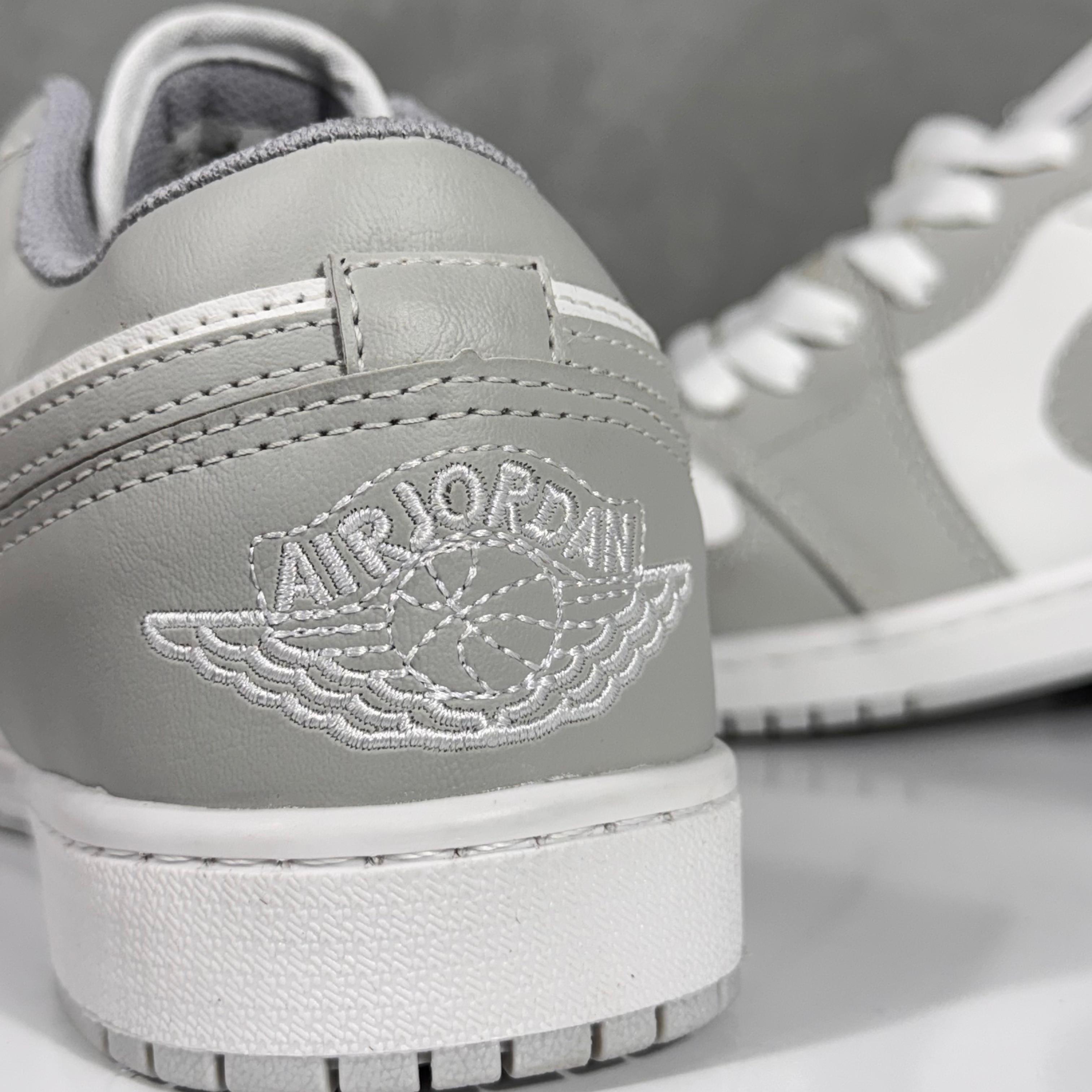 Tênis Unissex Jordan Cinza Premium