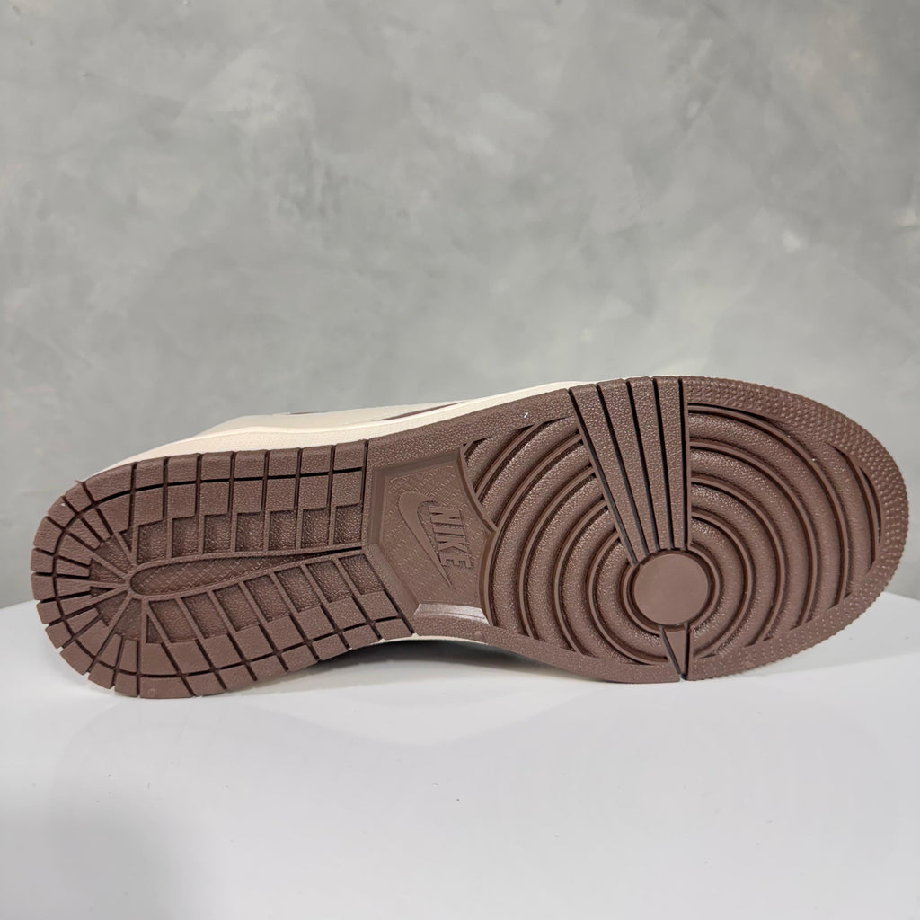 Tênis Masculino Travis Scott x Jordan Reverse Mocha Premium