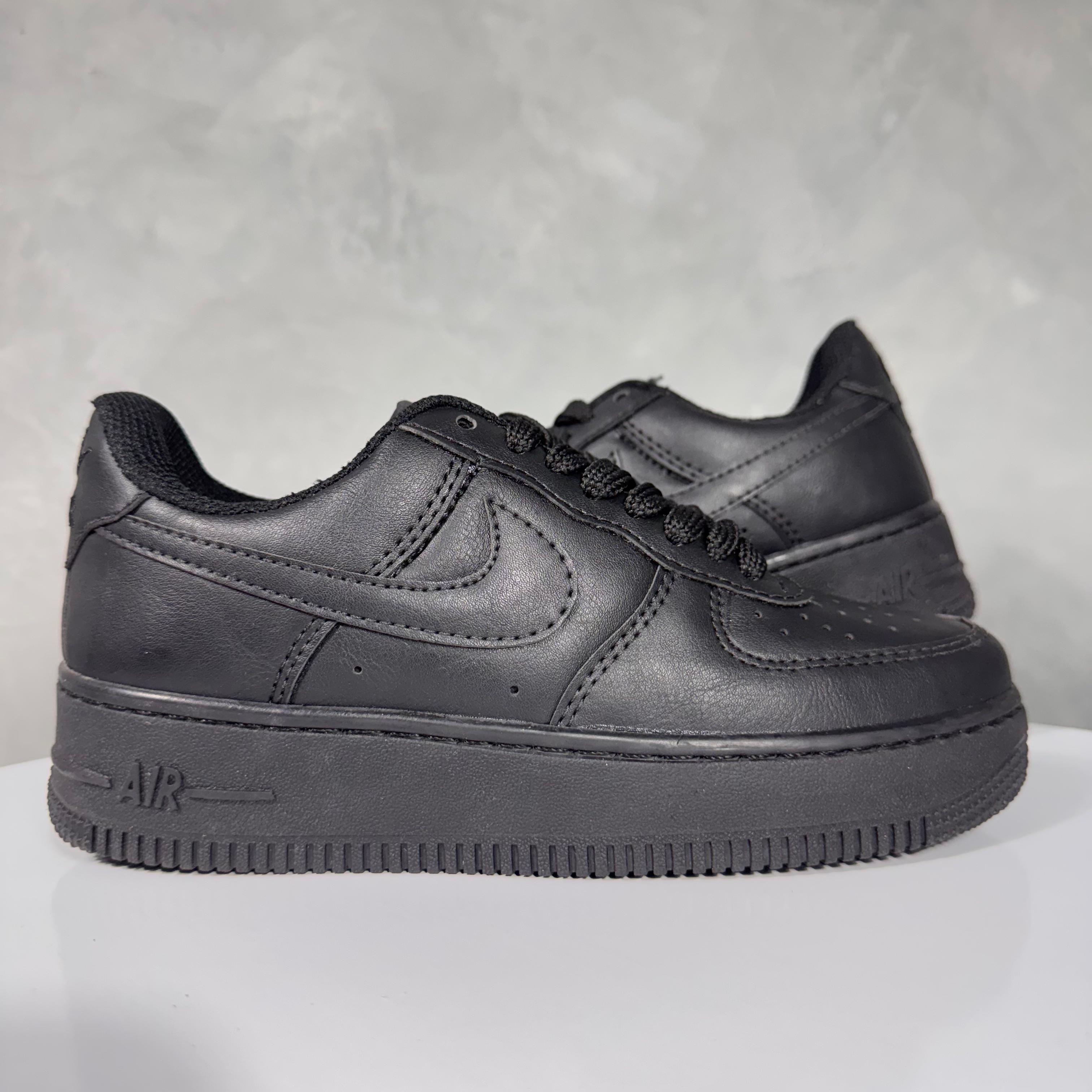 Tênis Unissex AF1 Triple Black Premium